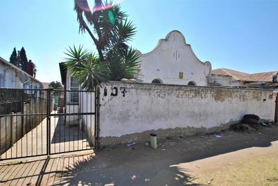 House For Sale in Turffontein, Johannesburg