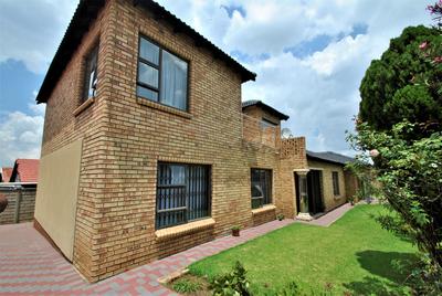 House For Sale in Orlando West, Soweto