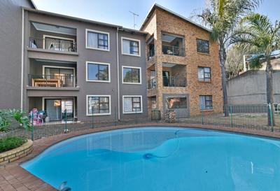 Apartment / Flat For Sale in Mulbarton, Johannesburg