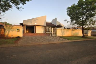 House For Sale in Dawn Park, Boksburg