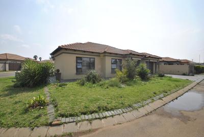 House For Sale in Dawn Park, Boksburg