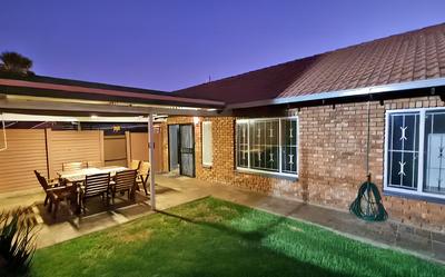 Townhouse For Sale in Centurion, Centurion