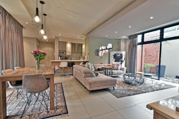 Apartment / Flat For Sale in Melrose Estate, Johannesburg