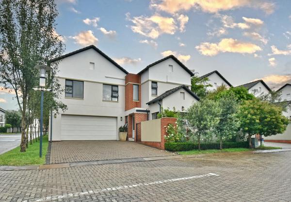 House For Sale in Broadacres, Sandton